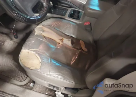 2004 Jeep Grand Cherokee Laredo from USA, damaged, VIN 1J4GW48N74C332570